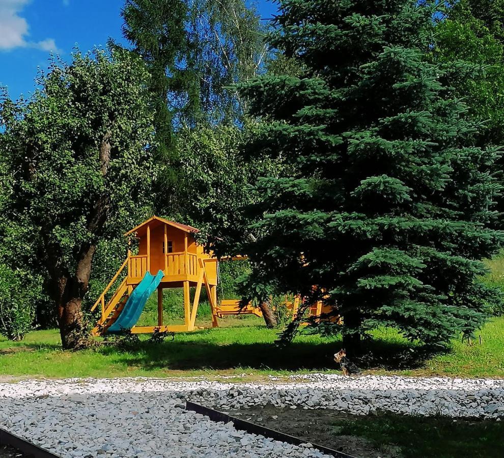 Dom Ignacy Appartement Radochow Buitenkant foto